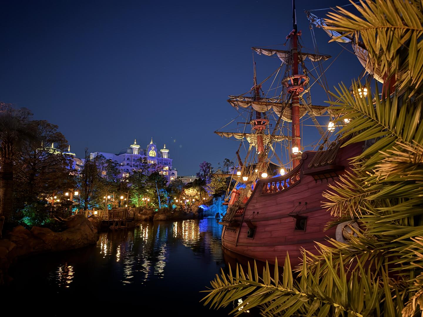 Pirate Ship at Tokyo DisneySea